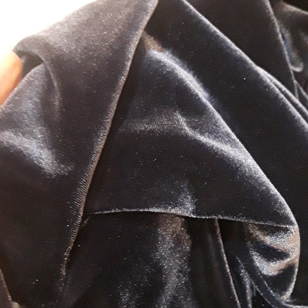 Victoria's Secret Sport Velour Hoodie - Picture 6 of 6